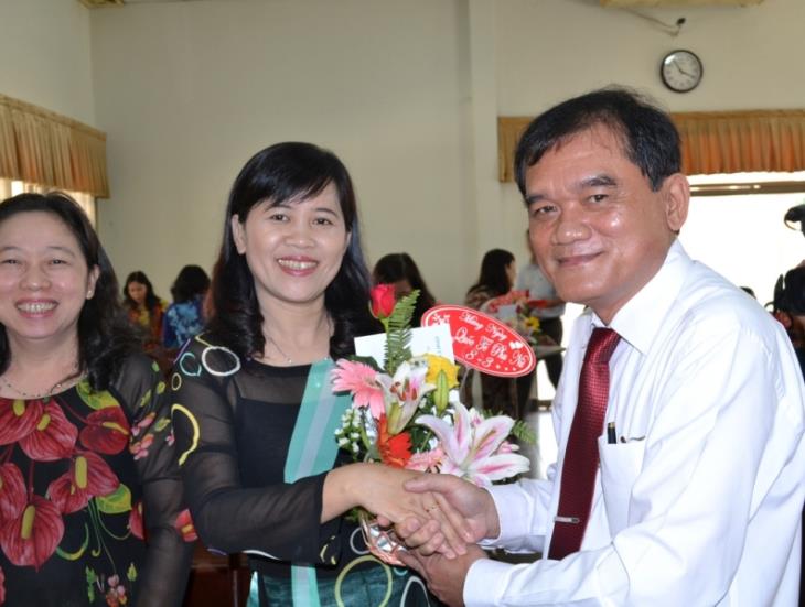 Kỷ niệm 106 năm Ngày Quốc tế phụ nữ (8.3.1910 - 8.3.2016) và 1.976 năm khởi nghĩa Hai Bà Trưng: Phụ nữ Tây Ninh tự tin khẳng định mình